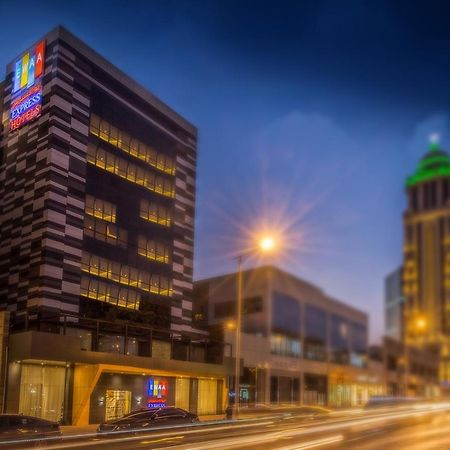 Ewaa Express Hotel - Al Olaya Rijád Kültér fotó
