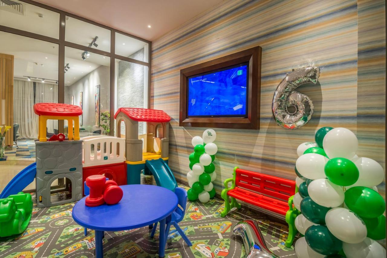 Ewaa Express Hotel - Al Olaya Rijád Kültér fotó