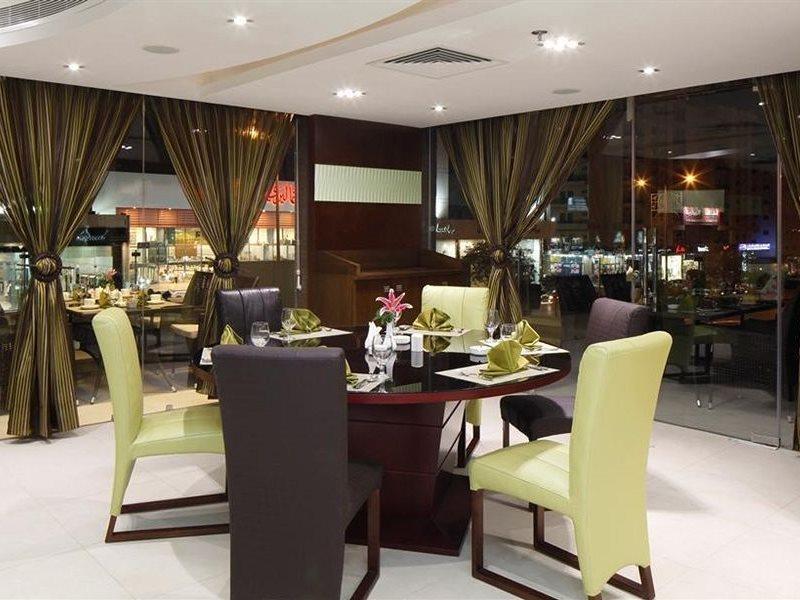 Ewaa Express Hotel - Al Olaya Rijád Kültér fotó